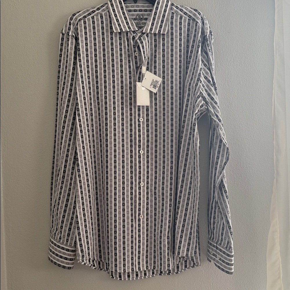 NWT Bugatchi men’s dress shirt standard size - XLarge